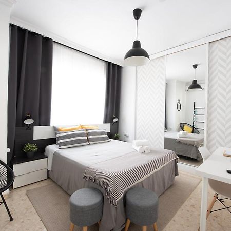 Nordik Rooms Urban - Trinidad "Copenhague" มาลากา ภายนอก รูปภาพ