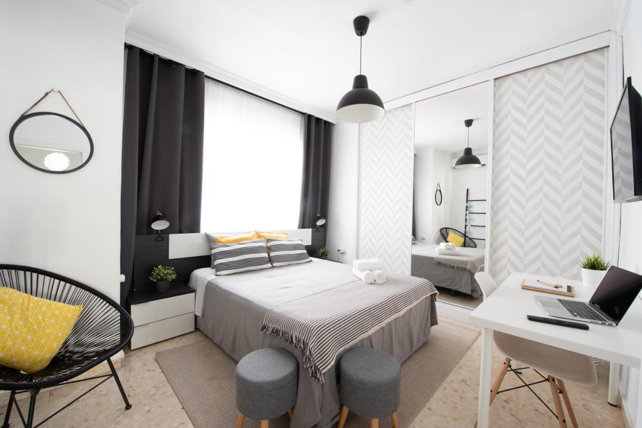 Nordik Rooms Urban - Trinidad "Copenhague" มาลากา ภายนอก รูปภาพ