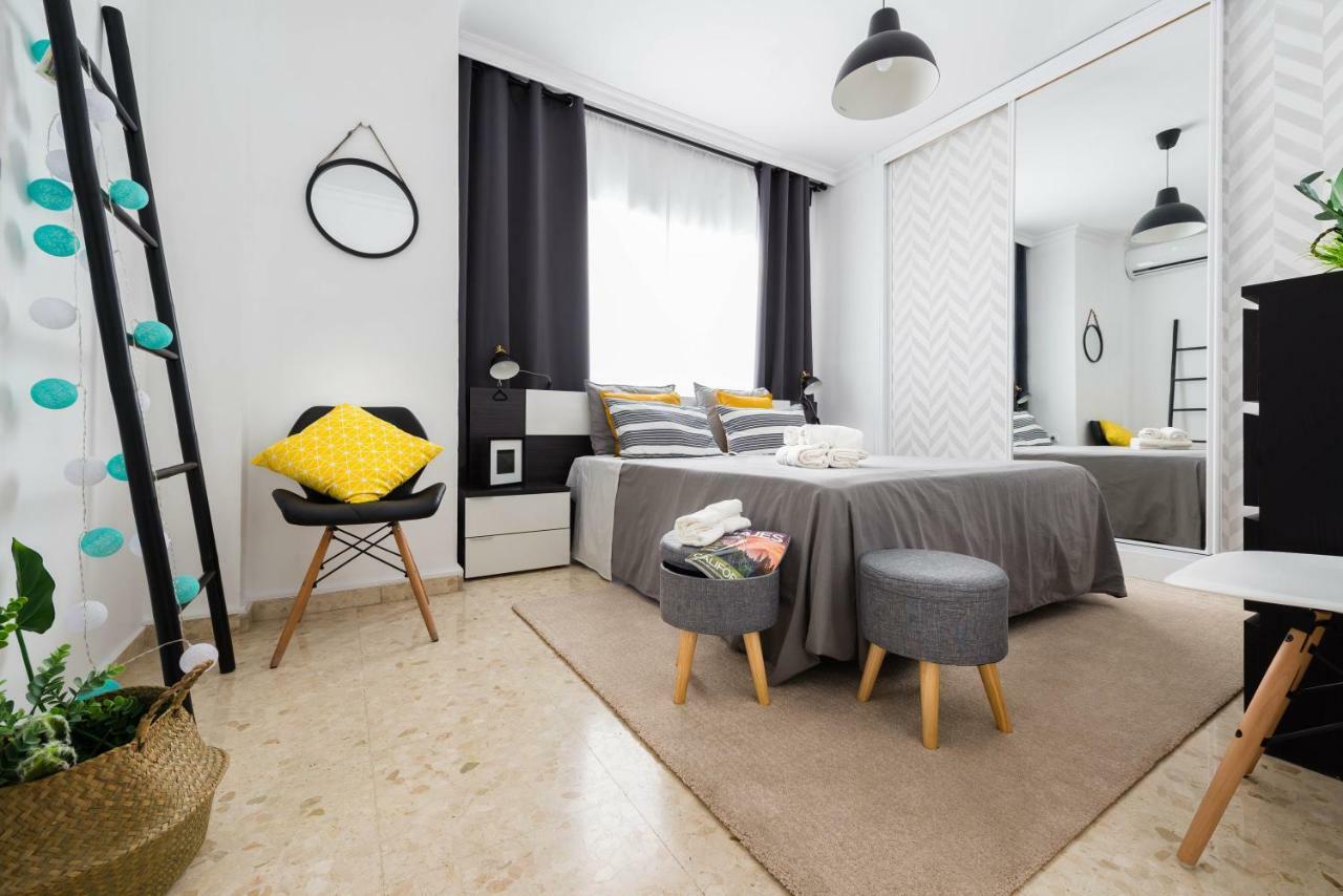 Nordik Rooms Urban - Trinidad "Copenhague" มาลากา ภายนอก รูปภาพ