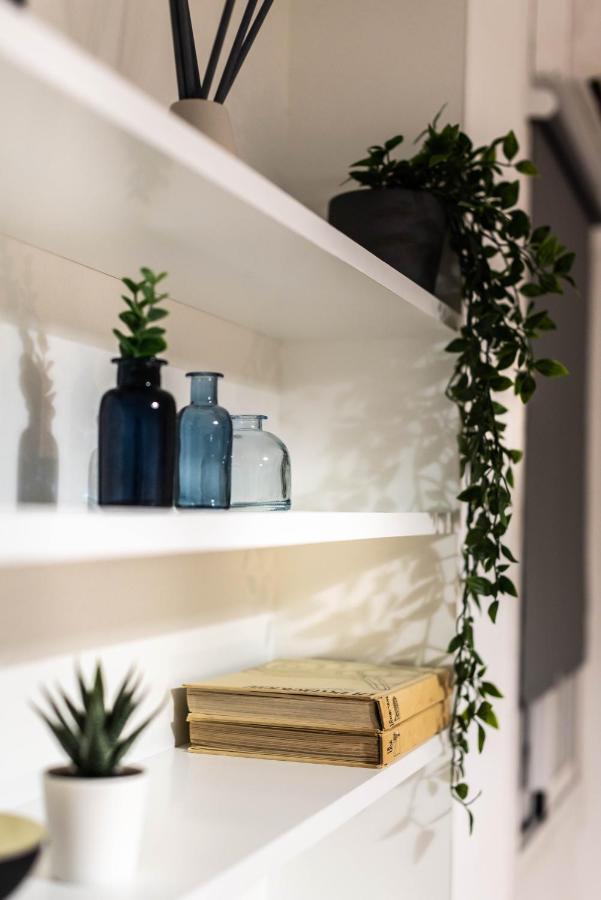 Nordik Rooms Urban - Trinidad "Copenhague" มาลากา ภายนอก รูปภาพ
